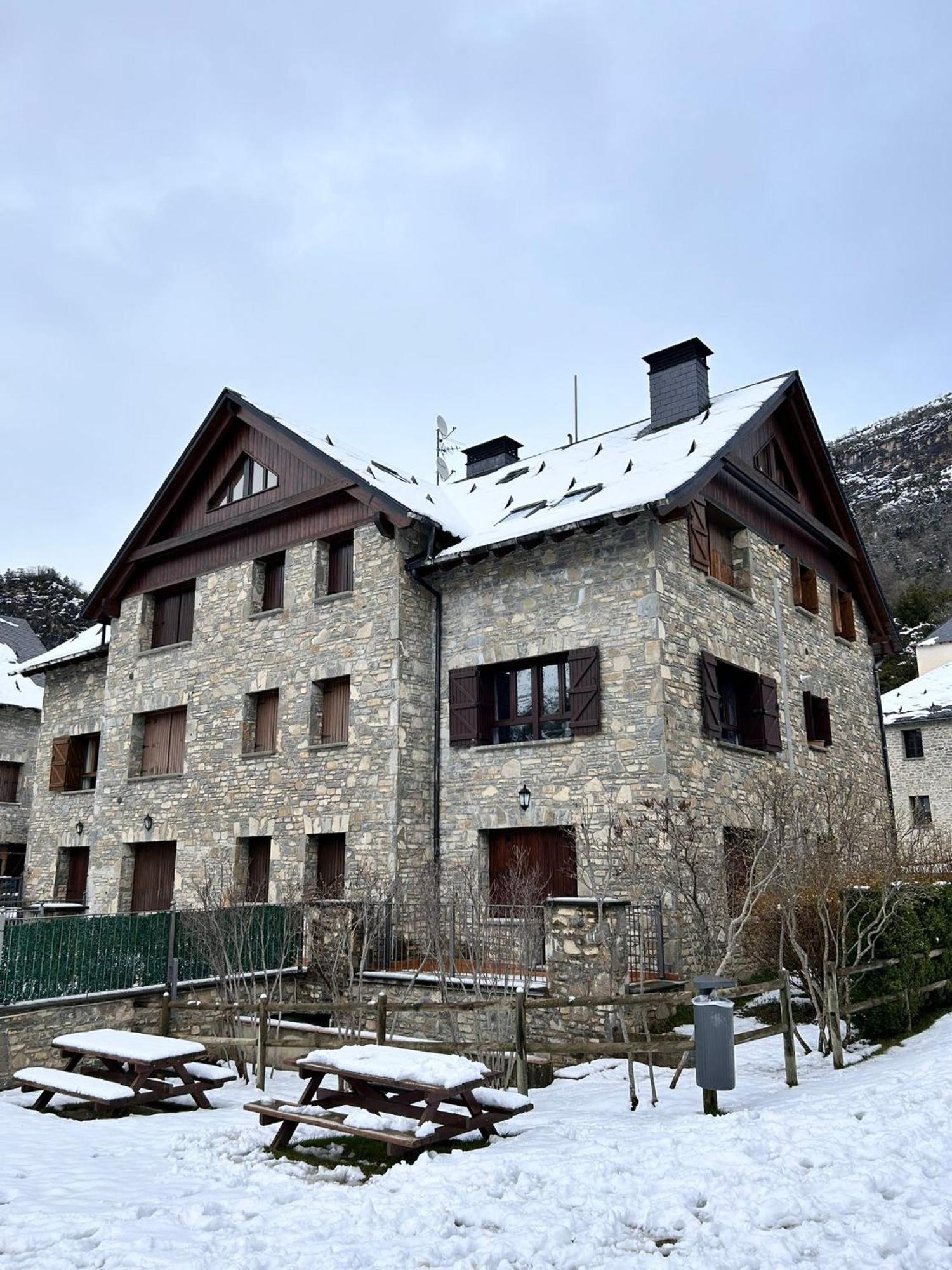 Apartamento A10 De Formigal, 9 Personas Y Garaje Escarrilla Exteriör bild